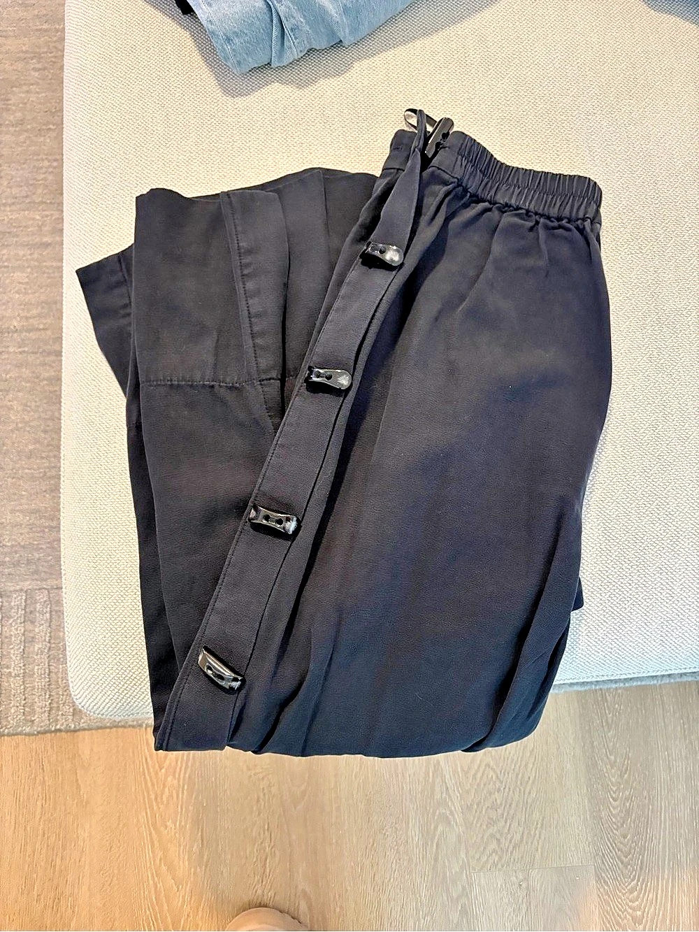 Farm Rio Black Wide Leg Pants - Picture 4 of 6